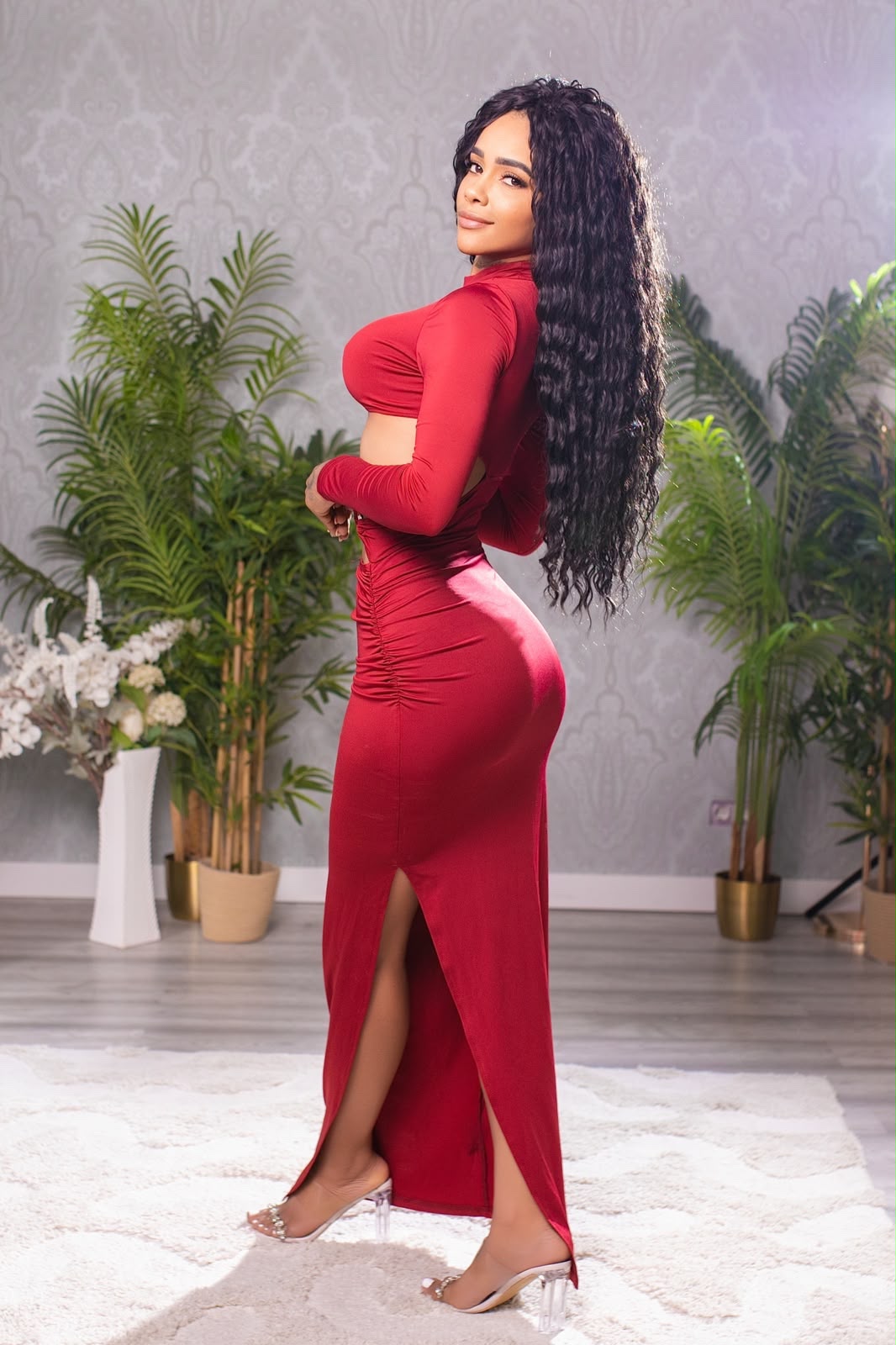 Escort - KATALEYA - Ibiza Tops